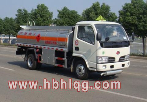 楚风5060GJYF型加油车图片